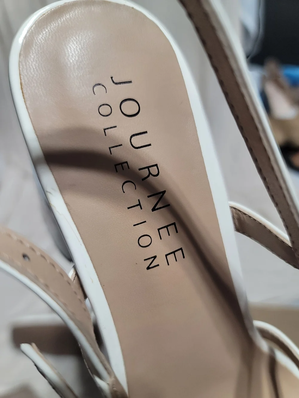 Journee Collection Norina Off White Multi Strap Heeled Sandal 9.5 NIB